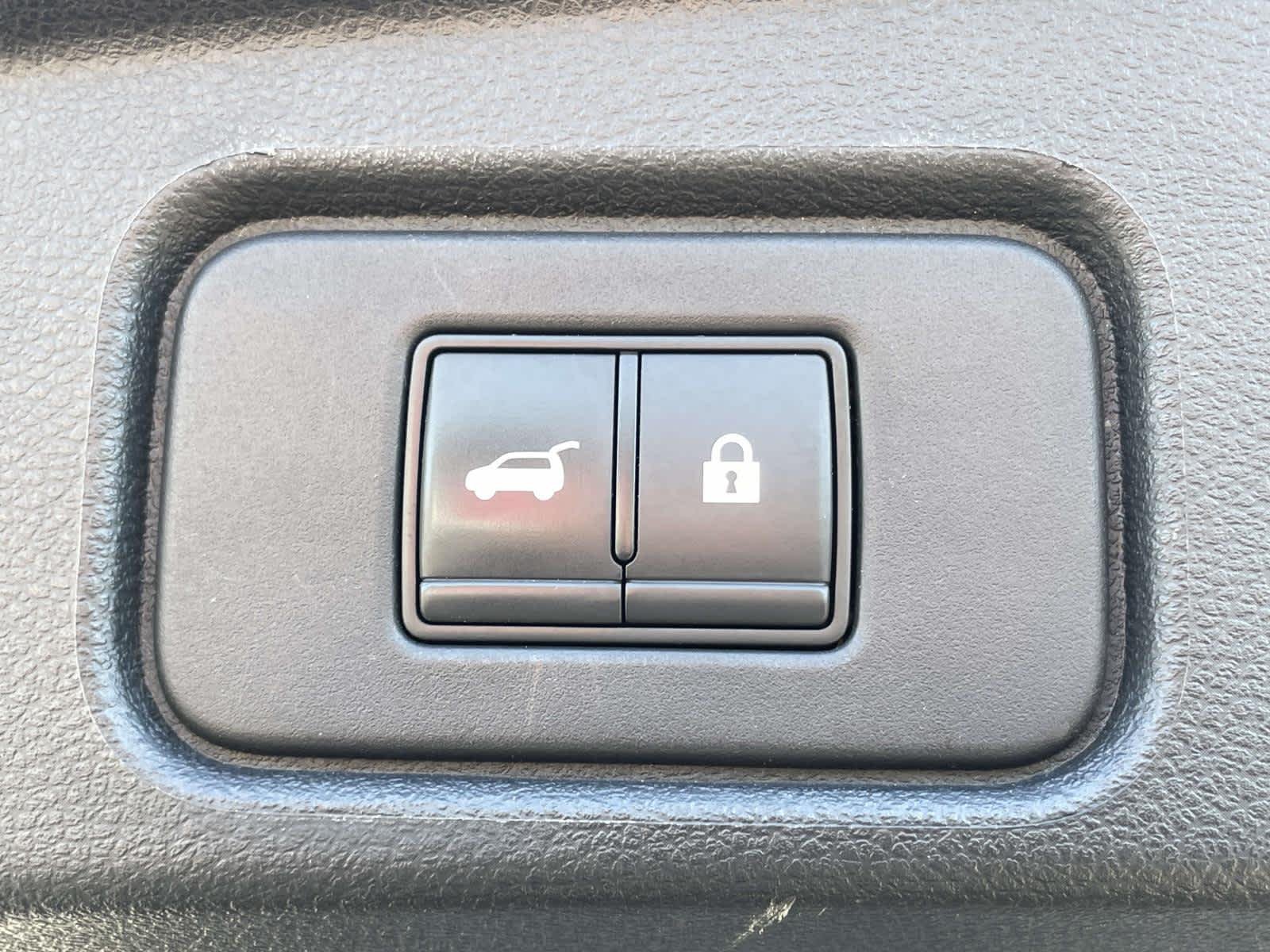 Used 2022 Gun Metallic Nissan Platinum image 25