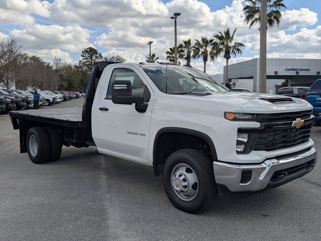 2025 Chevrolet Silverado 3500 HD Chassis Cab Work Truck