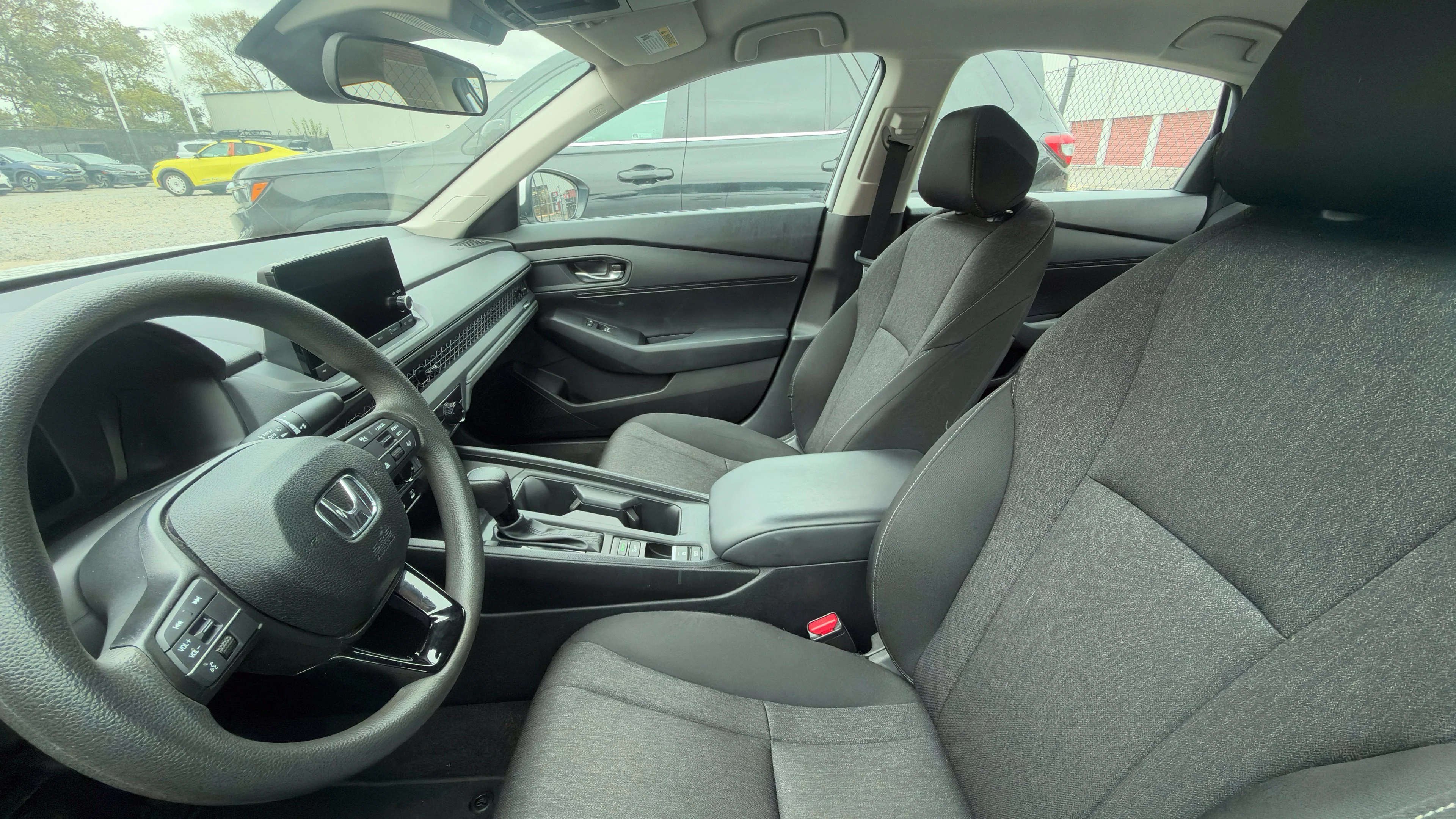 Used 2025 Crystal Black Pearl Honda LX image 10