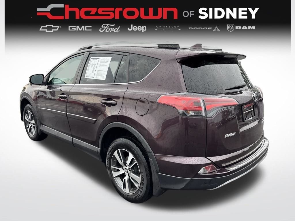 Used 2018 Black Currant Metallic Toyota XLE image 3