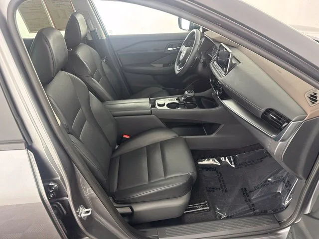 Used 2023 Gray Nissan SV image 38