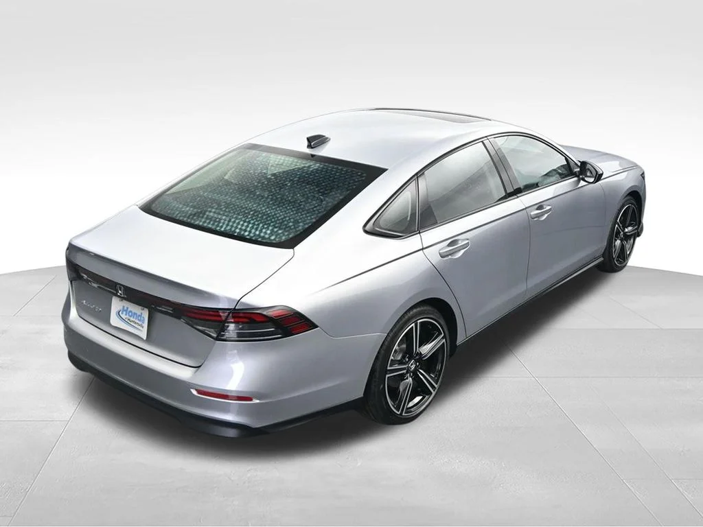 New 2026 Solar Silver Metallic Honda SE image 19