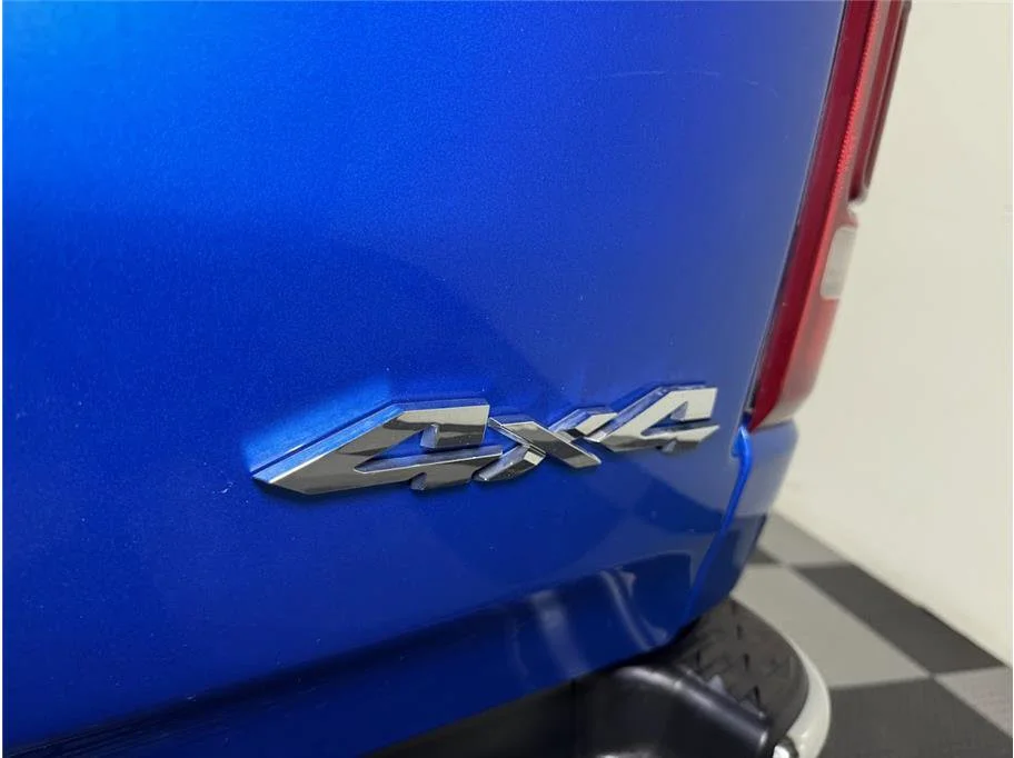 Used 2023 Hydro Blue Pearlcoat Ram Laramie image 26