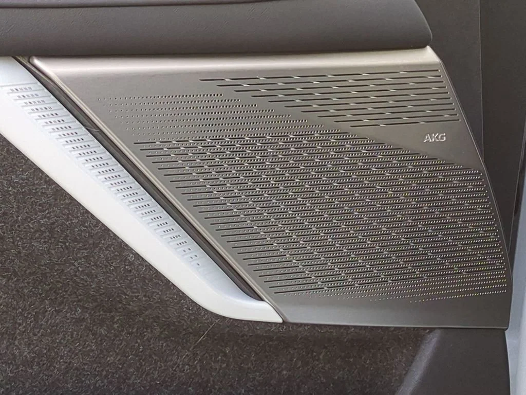 2026 Cadillac OPTIQ Luxury - Photo 25