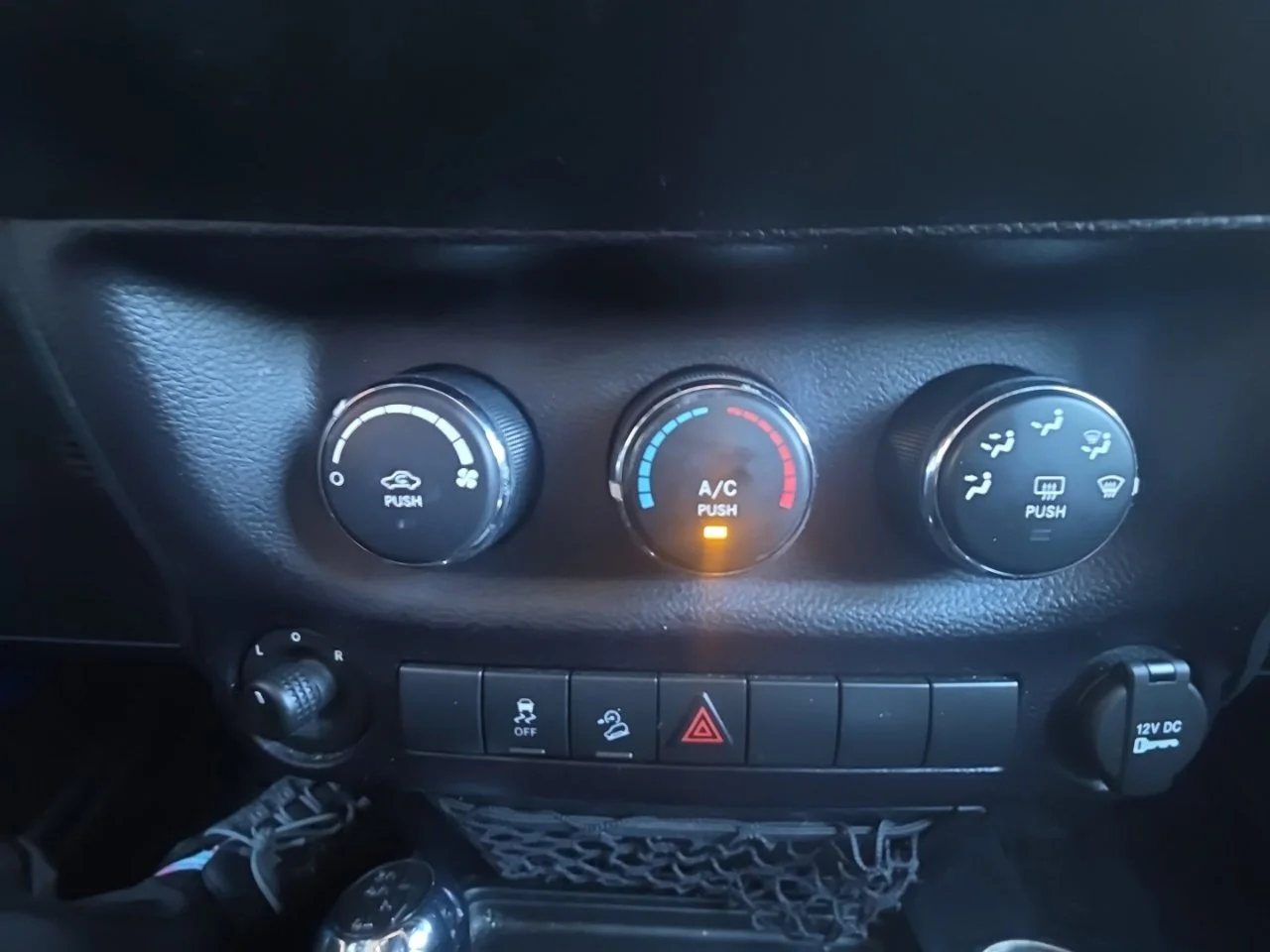 Used 2016 Blue Jeep Sport image 32