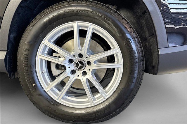 New 2026 Obsidian Black Metallic Mercedes-Benz GLC 300 image 59