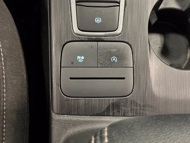 Used 2023 Black Ford Active image 26