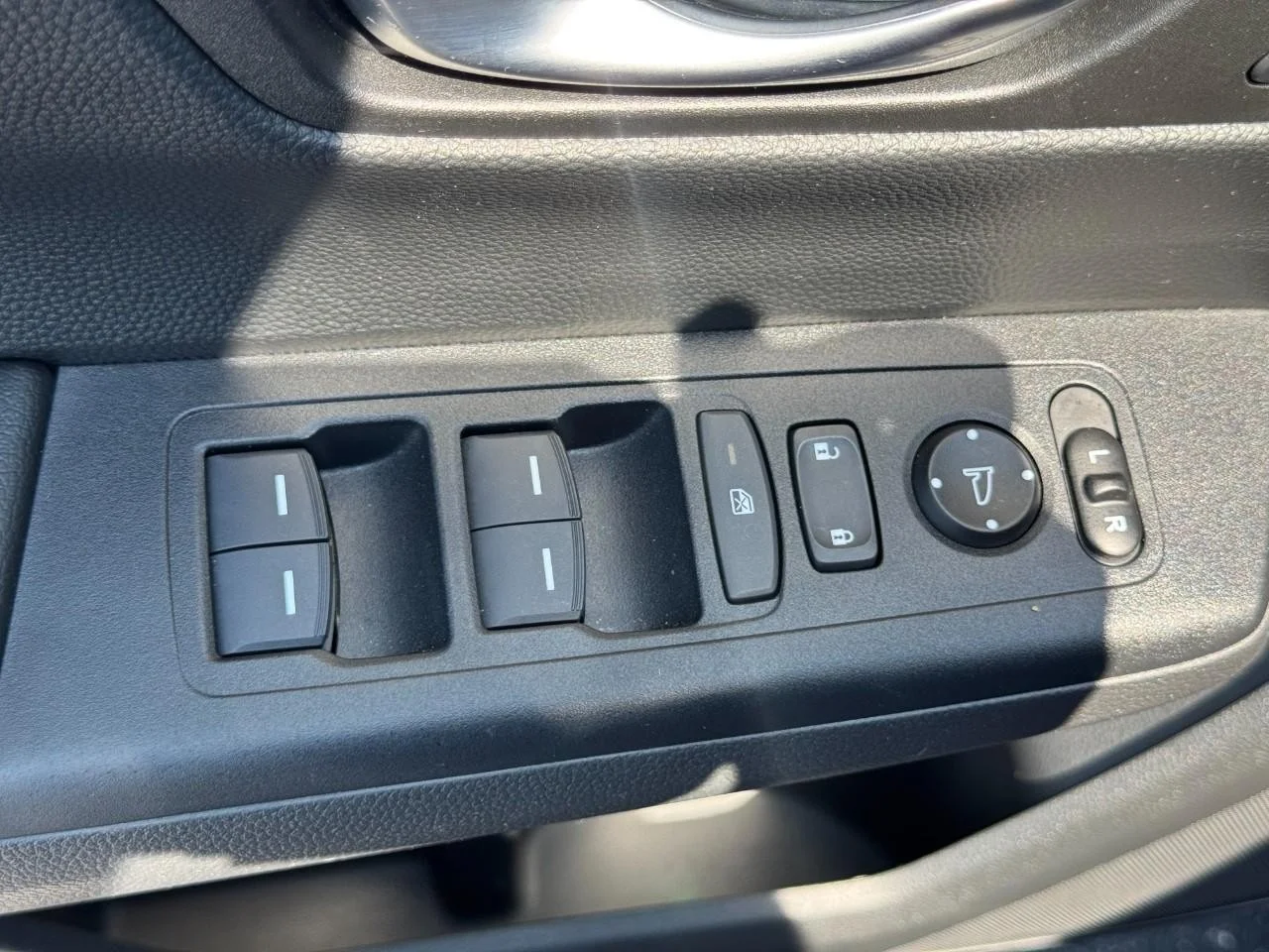 2025 Honda CR-V Sport-L - Photo 19