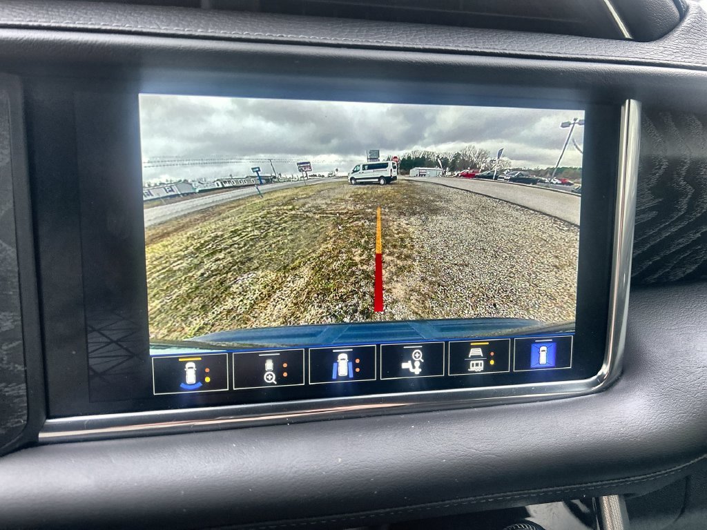 Used 2023 Gray GMC Denali image 23