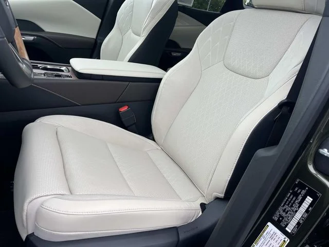 New 2026 Nori Green Pearl Lexus LUXURY image 27