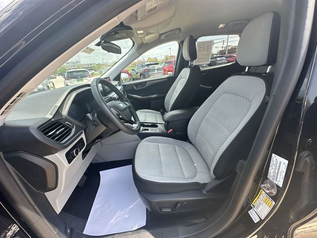 Used 2023 Black Ford Active image 20