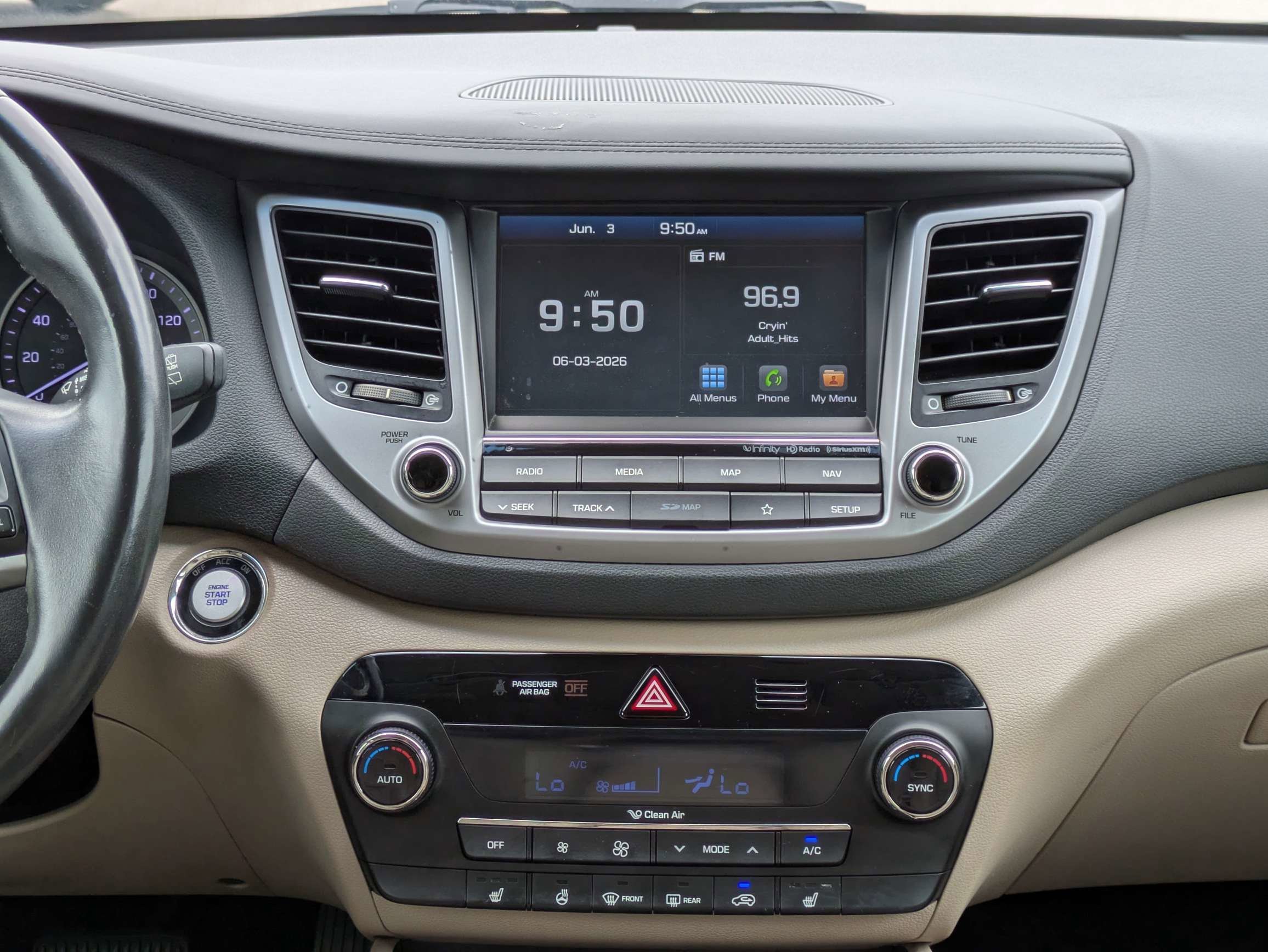 Used 2018 Black Noir Pearl Hyundai Limited image 19