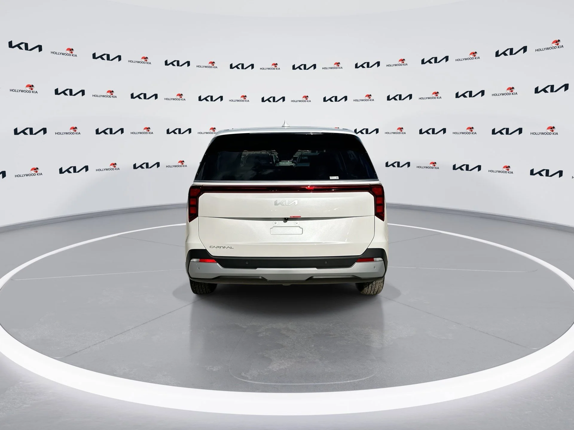 New 2026 Snow White Pearl Kia LX image 7