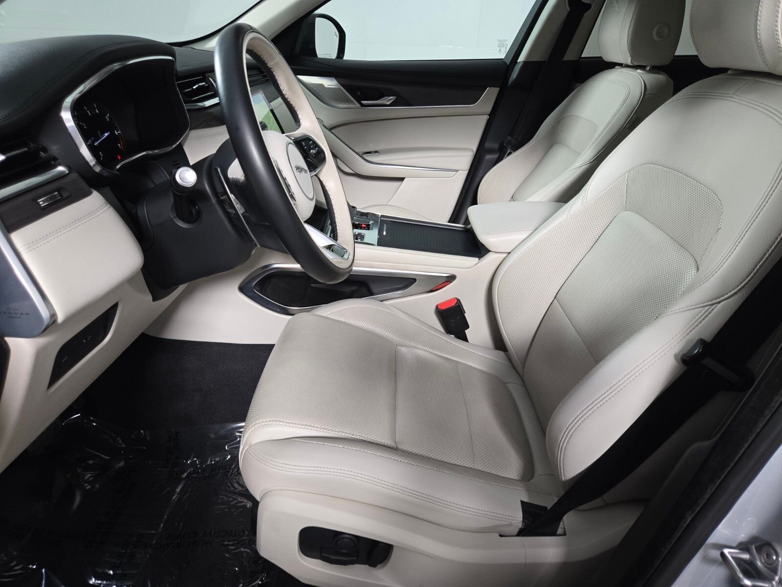 2023 Jaguar F-Pace S - Photo 11