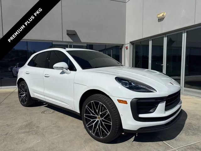 Used 2022 Carrara White Metallic Porsche Base image 1