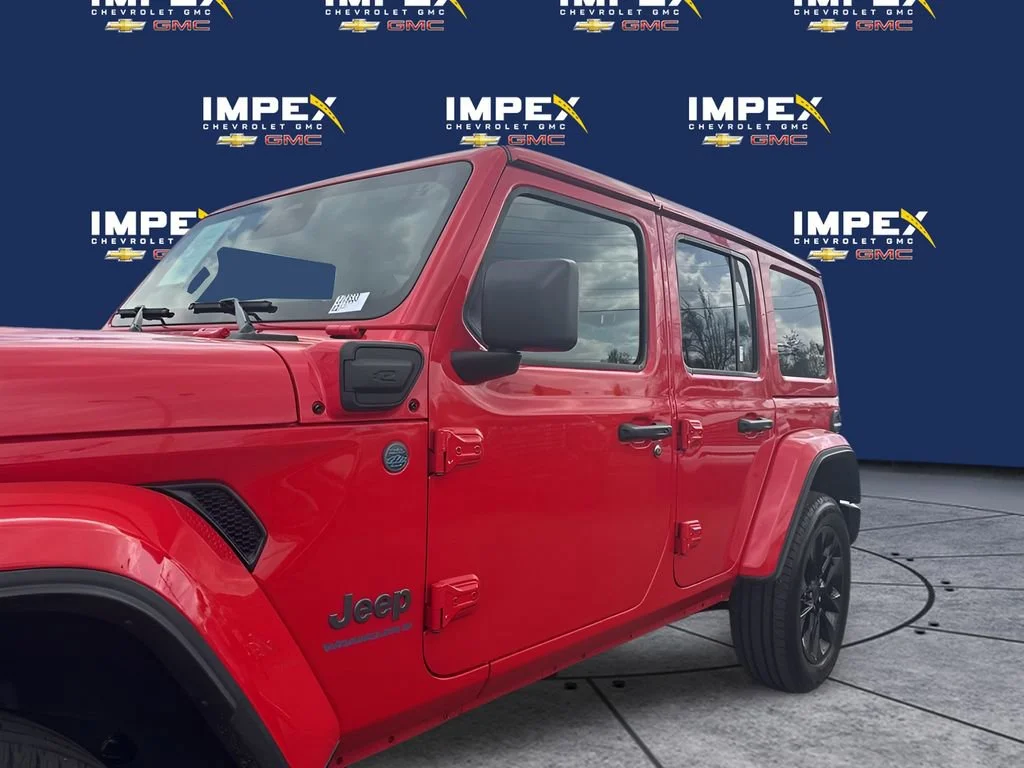 Used 2025 Red Jeep Sahara image 9