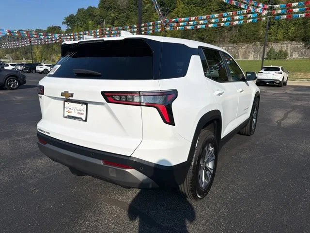 Used 2026 Summit White Chevrolet LT image 3
