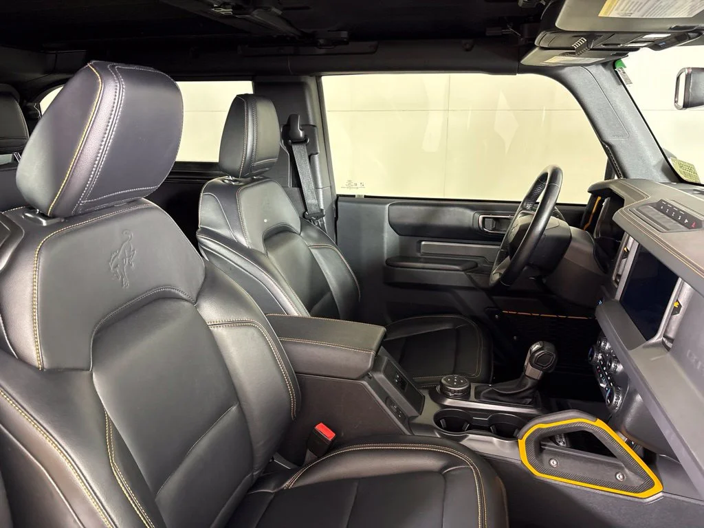 Used 2024 Gray Ford Badlands image 20