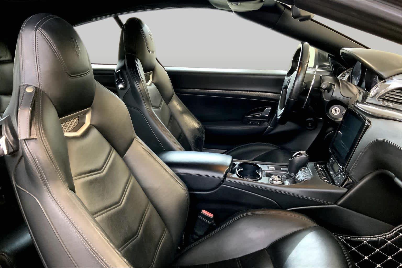 Used 2018 Grigio Granito Metallic Maserati Sport image 8