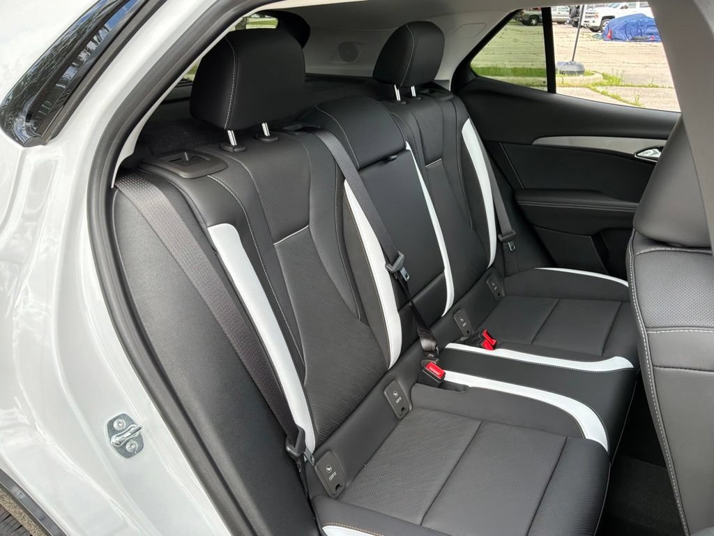 New 2026 Summit White Buick Sport Touring image 34