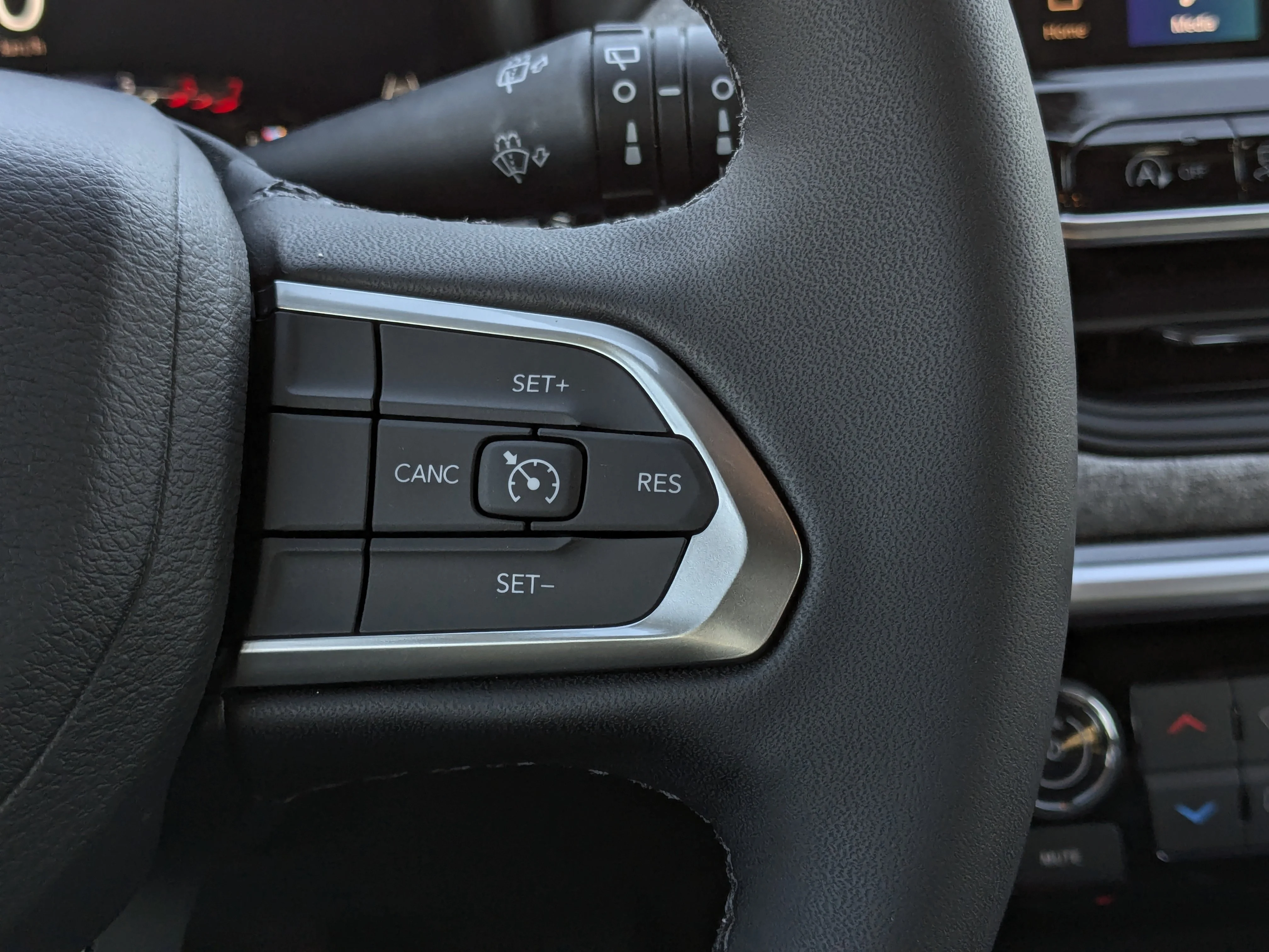 New 2026 Red Jeep North - Front heated seats - Forward Collision Warning - Uconnect 5 with 10.1?inch display image 18