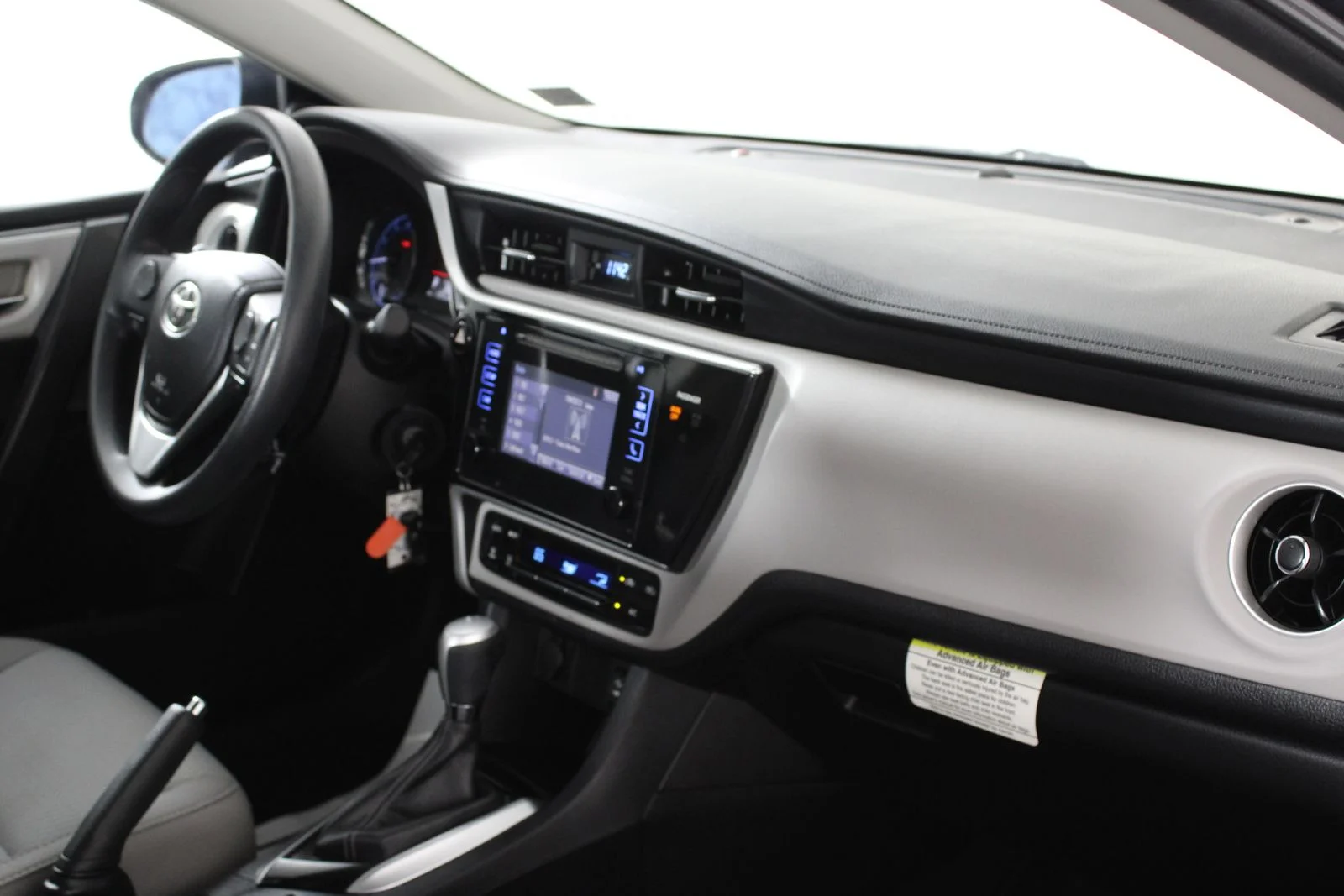 Used 2017 Gray Toyota LE image 8