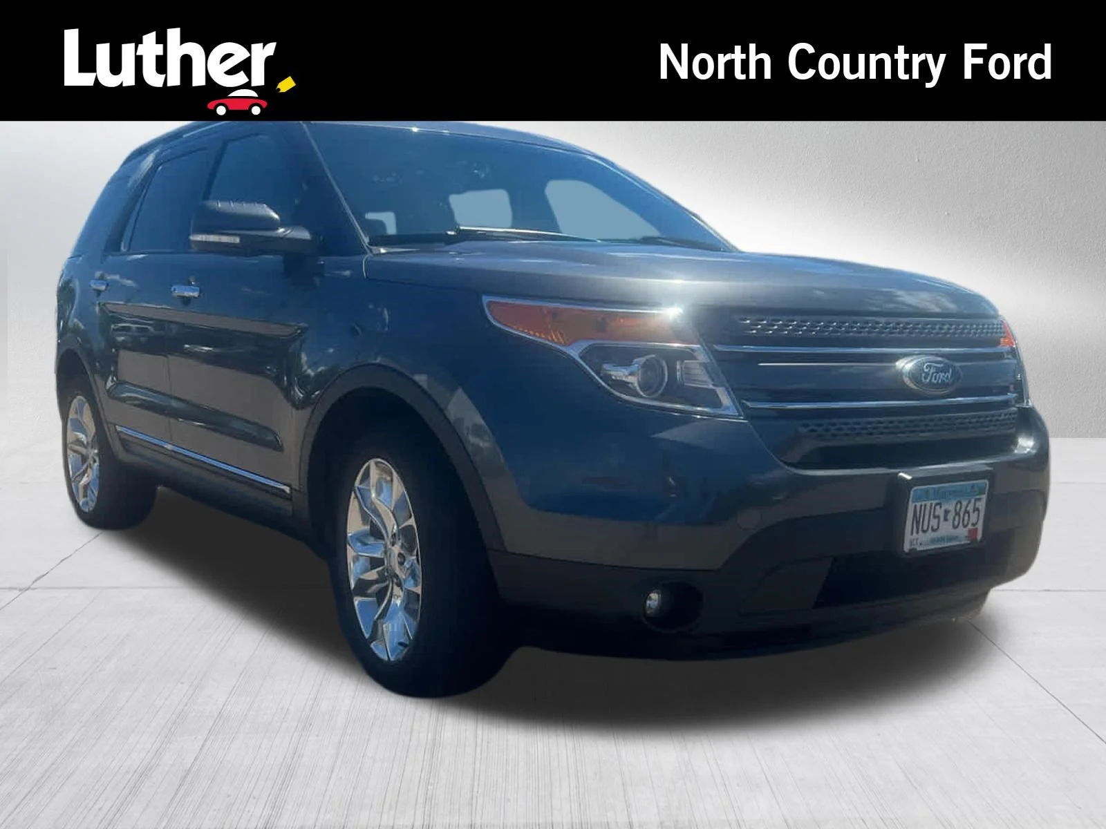 Used 2015 Magnetic Metallic Ford Limited image 1