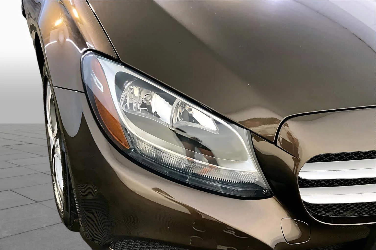Used 2015 Dakota Brown Metallic Mercedes-Benz C 300 image 27