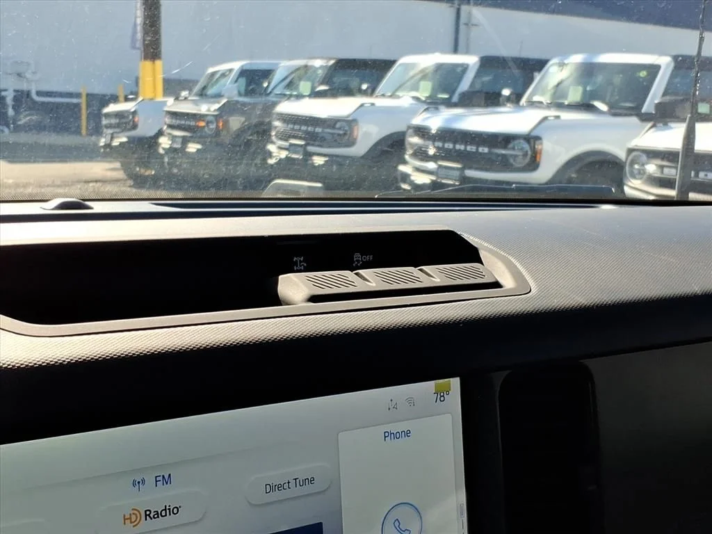 New 2025 Oxford White Ford Base image 19
