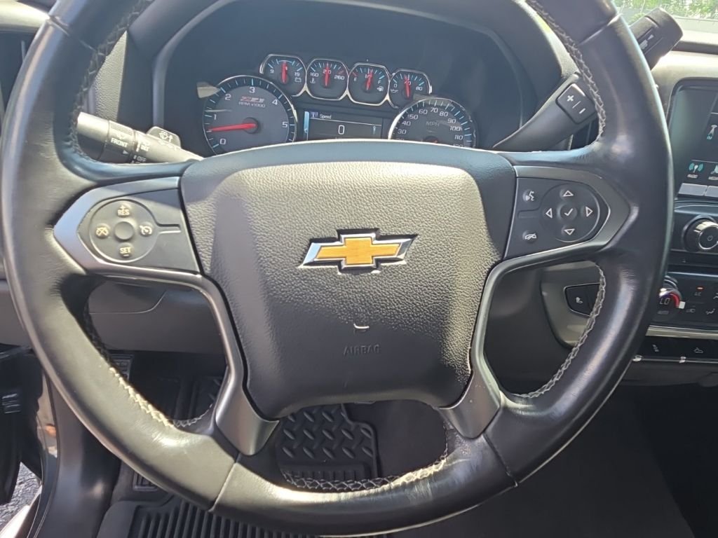 Used 2019 Gray Chevrolet LT image 35