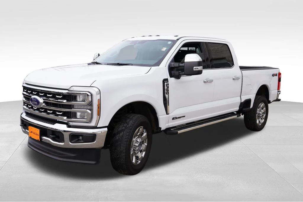Used 2026 Oxford White Ford Lariat image 11