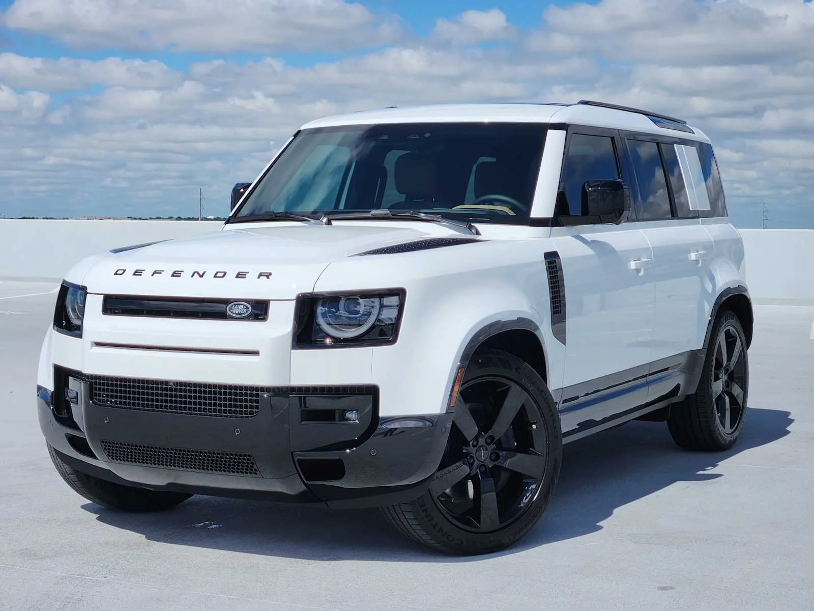 2026 LAND ROVER Defender 110 X-Dynamic SE