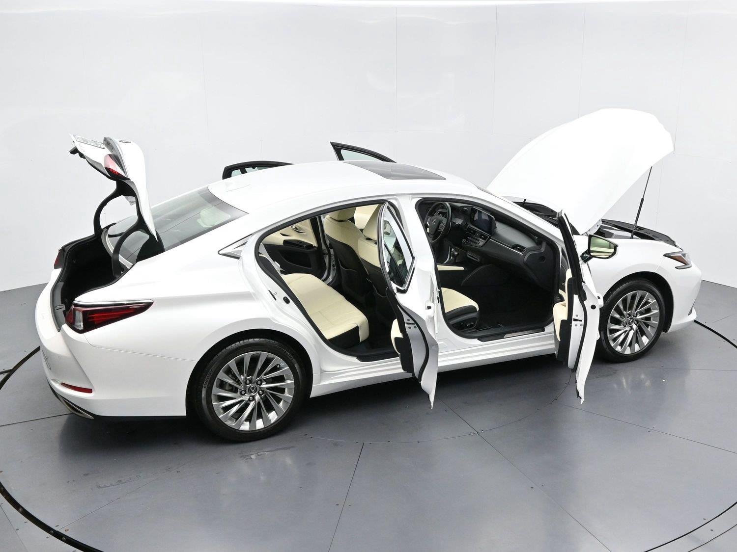Used 2022 Eminent White Pearl Lexus ES 350 Ultra Luxury image 42