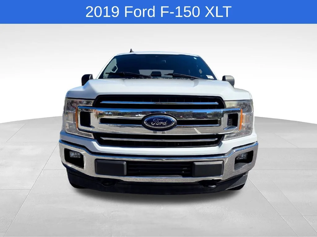 Used 2019 White Ford XLT image 9