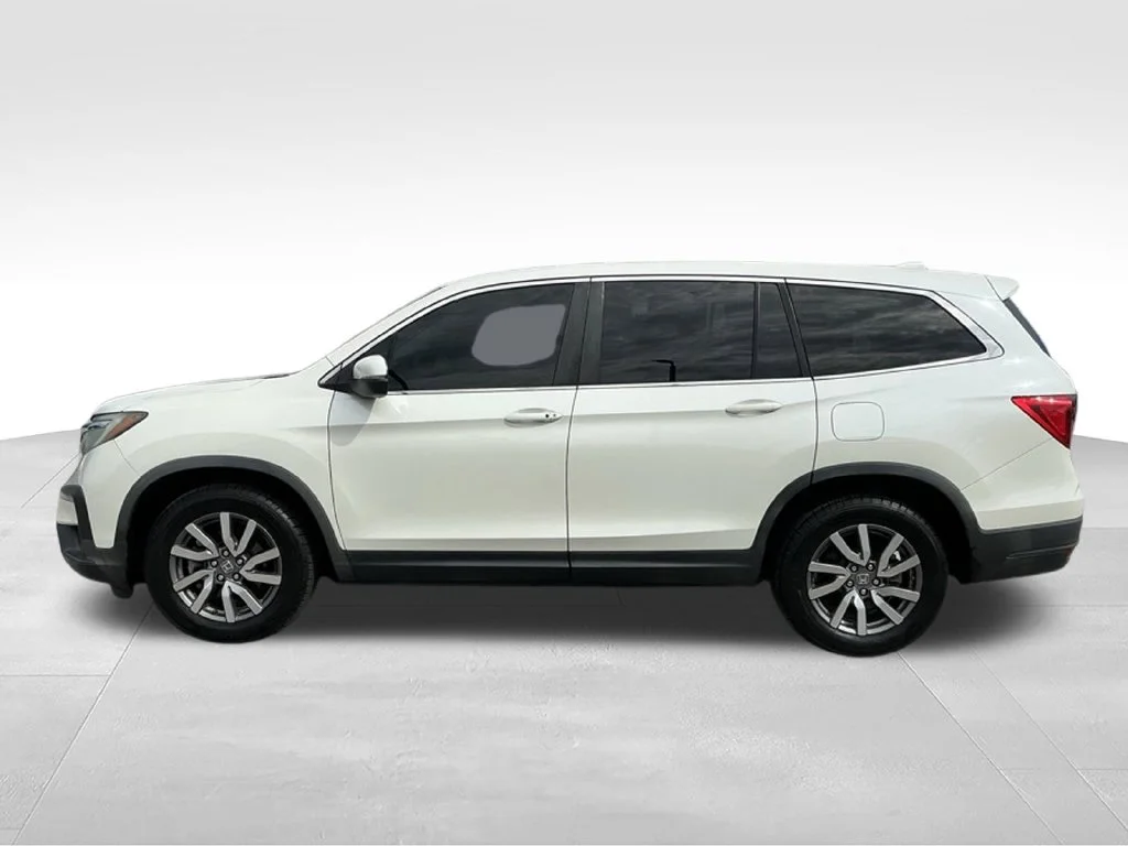 Used 2019  Honda EX-L image 4