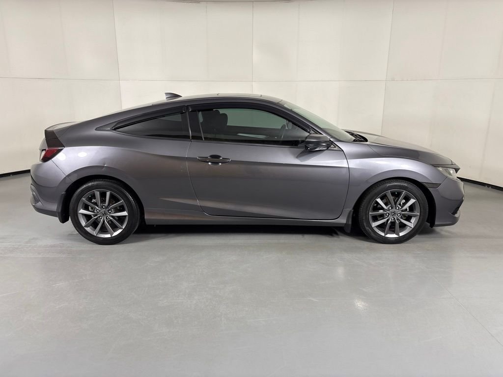 Used 2019  Honda EX image 9
