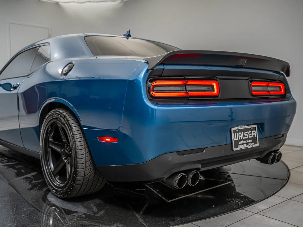 Used 2023 Frostbite Dodge SRT Hellcat Jailbreak image 21