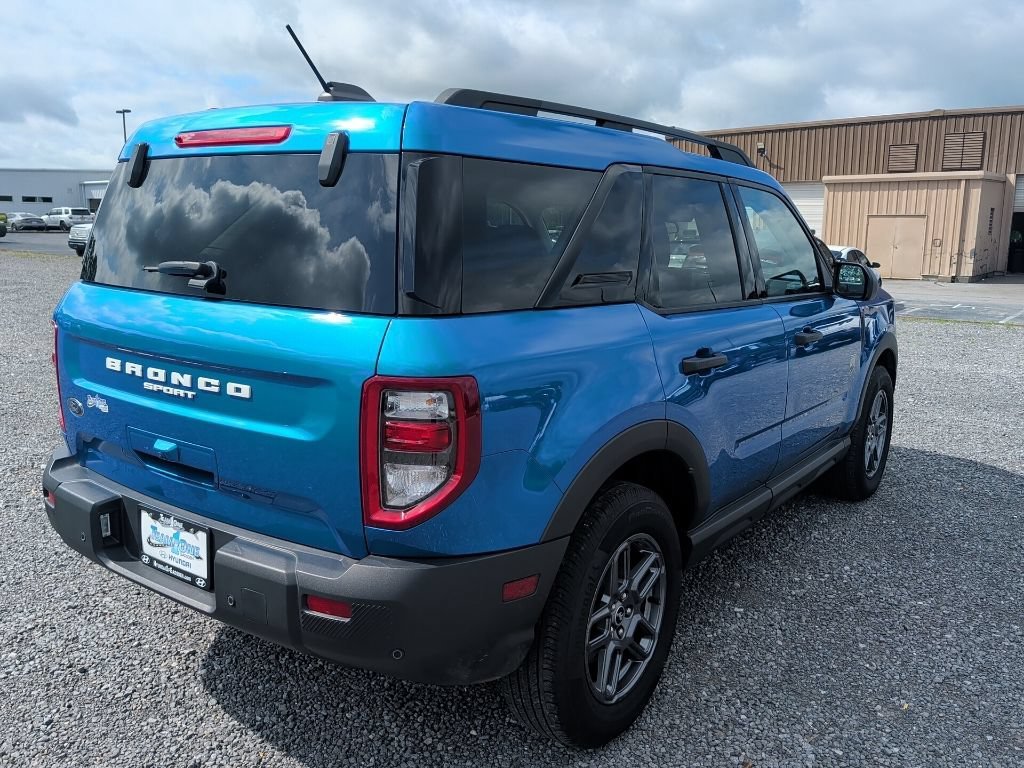 Used 2025 Blue Metallic Ford Big Bend image 8
