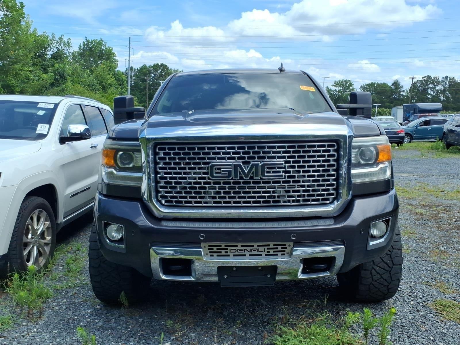 Used 2015 Iridium Metallic GMC Denali image 4