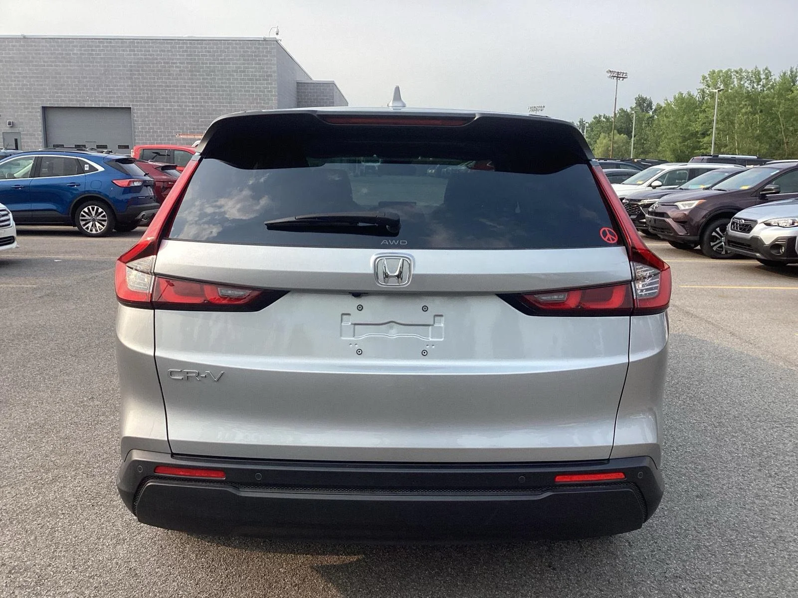Used 2025 Solar Silver Metallic Honda EX-L image 6