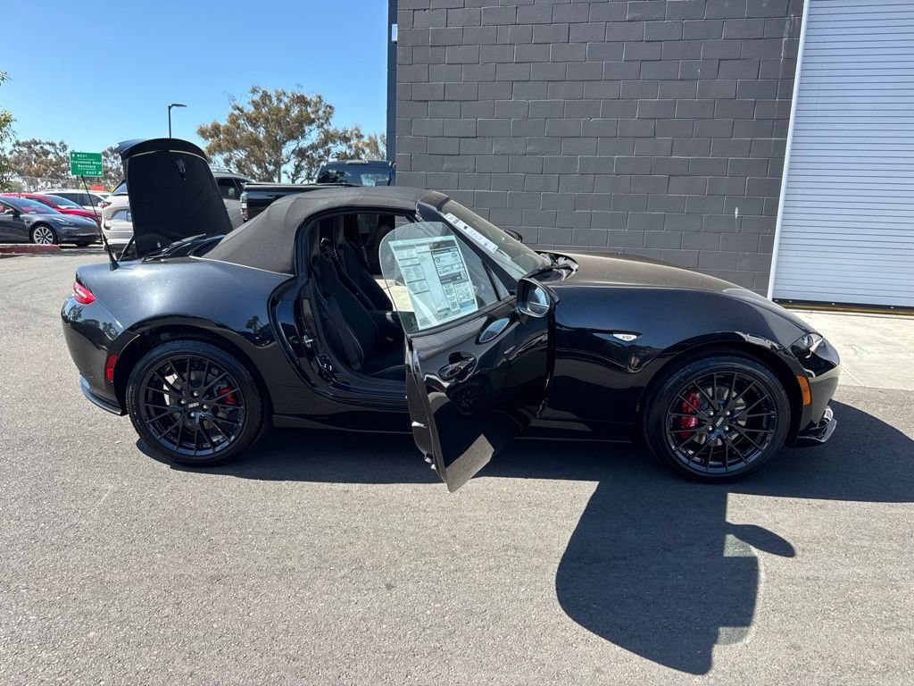 New 2026 Jet Black Mica Mazda Club image 28