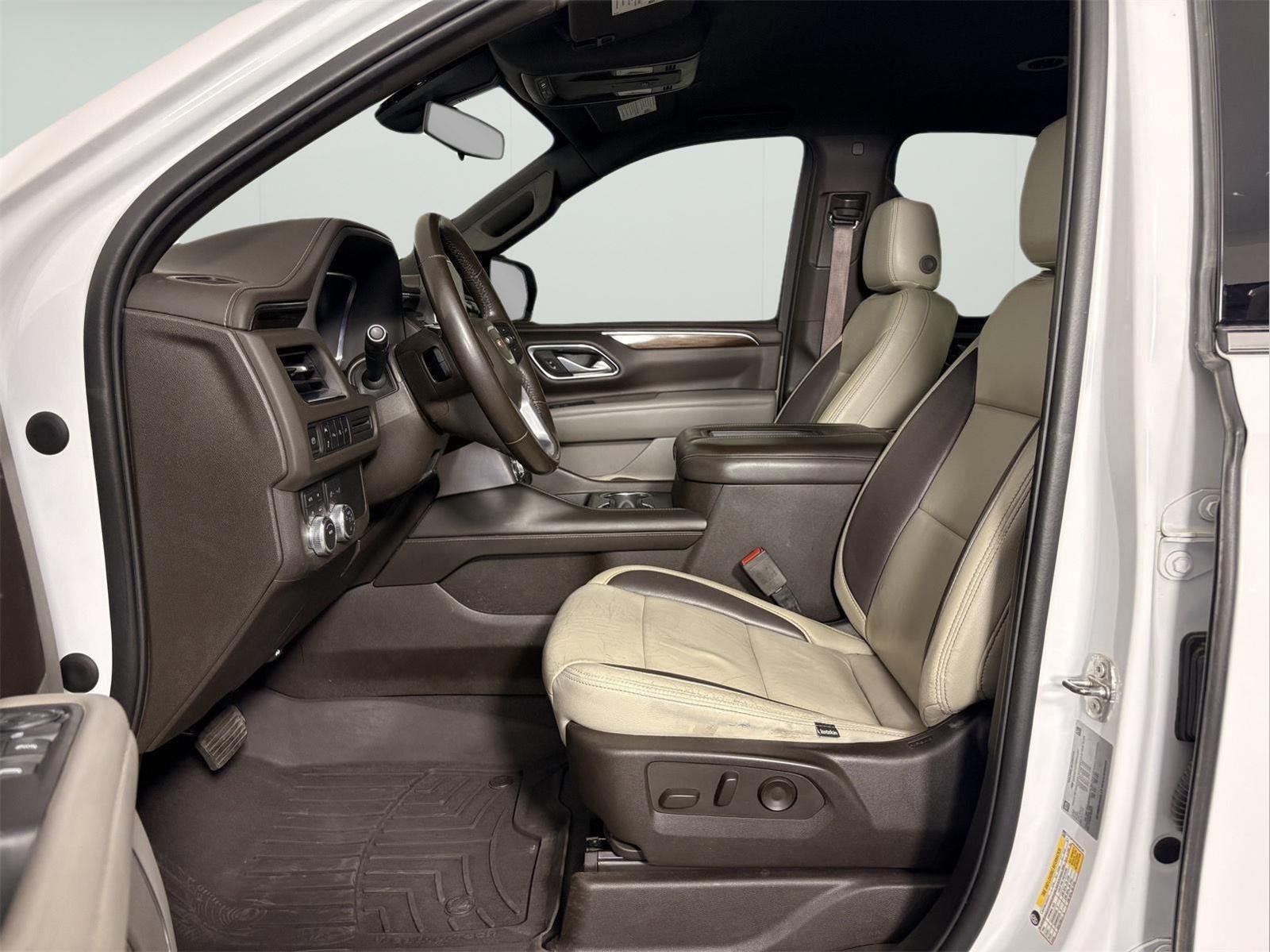 Used 2022 Summit White GMC SLE image 12