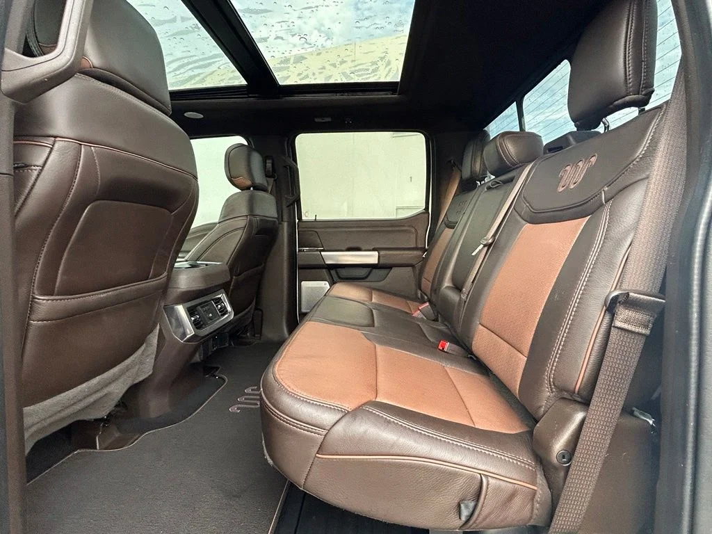 Used 2024 White Metallic Ford King Ranch image 37