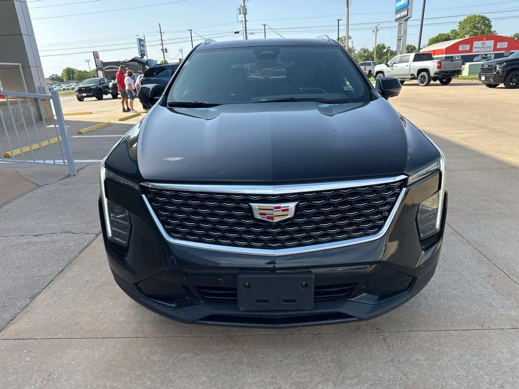 Used 2025 Black Cadillac Premium Luxury image 28