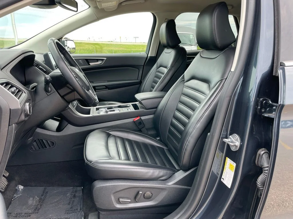 Used 2024 Blue Metallic Ford SEL image 7