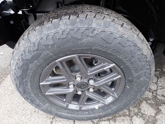 New 2026 Bright White Clear-Coat Exterior Paint Jeep Sport S image 11