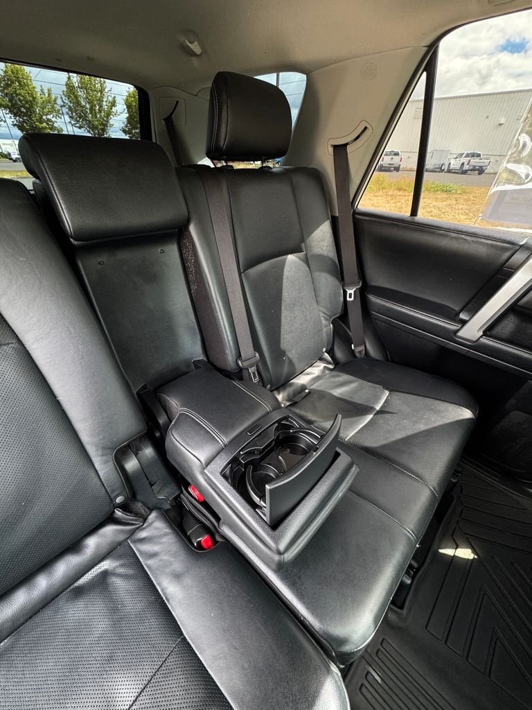 Used 2020 Blizzard Pearl Toyota Limited image 23
