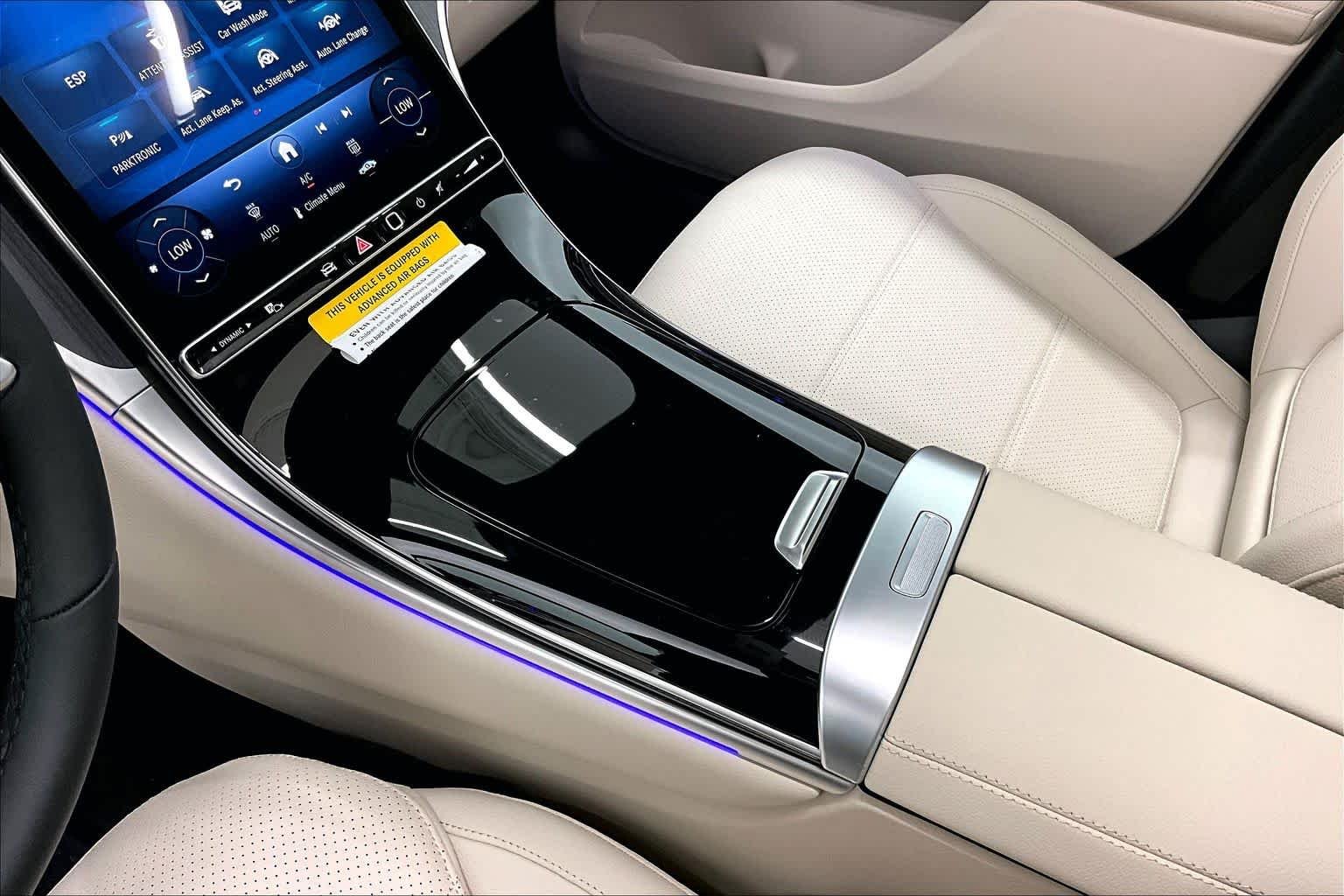 New 2026 Cirrus Silver Metallic Mercedes-Benz GLC 300 image 7