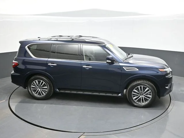 Used 2023 Blue Nissan SL image 16