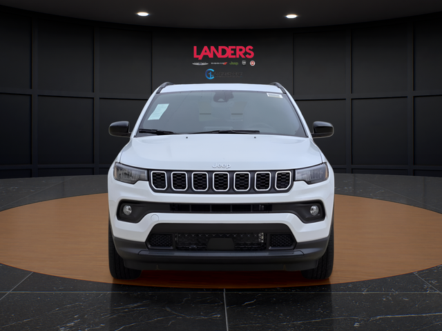 New 2026 Bright White Clearcoat Jeep Latitude image 4